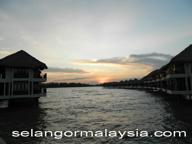 sun rise at Golden Palm Tree Resort sun rise at Golden Palm Tree Resort