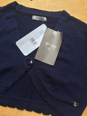 Áo khoác lửng len, hàng xuất xịn hiệu Mayora, made in cambodia, size 8-14T.