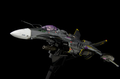 YF-29_Ozma_Fighter_03.jpg