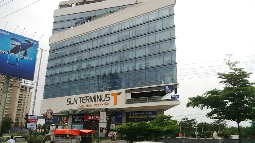 Regus - Hyderabad, SLN Terminus, 8th Floor, SLN Terminus, Survey No. 133, Beside Botanical Gardens, Gachibowli, Hyderabad, Telangana 500032, India, Office_Rental_Agency, state TS