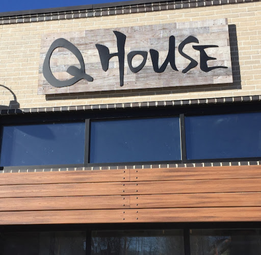 Q House logo