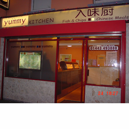 Yummy Kitchen logo