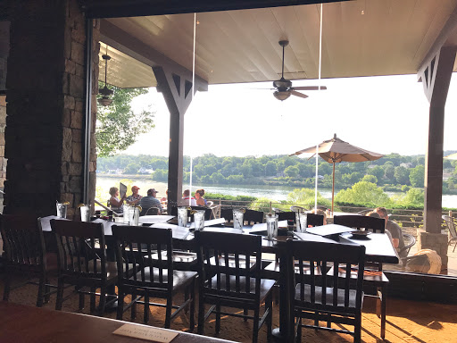 American Restaurant «Lakeside Tavern», reviews and photos, 10911 Concord Park Dr, Knoxville, TN 37922, USA