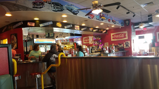 Hamburger Restaurant «Cool Cat Cafe», reviews and photos, 3165 Broad St #102, San Luis Obispo, CA 93401, USA