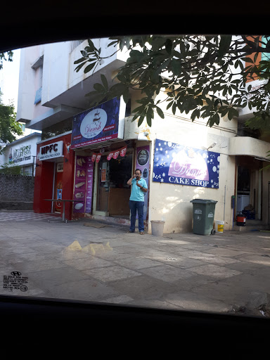 Danish Cake Shop, Shop no. 14, Sudeep Complex, Hotgi Road, Solapur, Maharashtra 413003, India, Shop, state MH