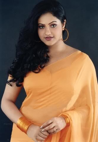 Acter Mandhra Sex - Hot Elements: Actress Raasi/Mantra (photo)