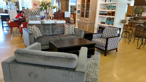 Furniture Store «Urban Home», reviews and photos, 15301 Ventura Blvd, Sherman Oaks, CA 91403, USA