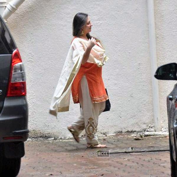 A guest at Eid celebrations at Aamir Khan's residence in Mumbai, on July 29, 2014.(Pic: Viral Bhayani)