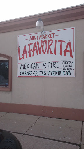 Restaurant «La Favorita Tienda Mexicana», reviews and photos, 3105 Oakwood, Melvindale, MI 48122, USA