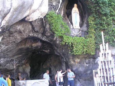 grotto