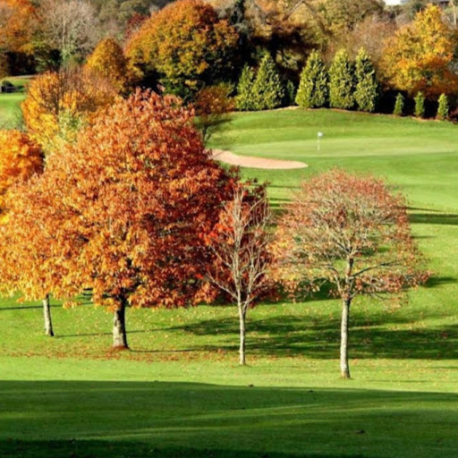 Macroom Golf Club(Cumann Gailf Maigh Chromtha) logo