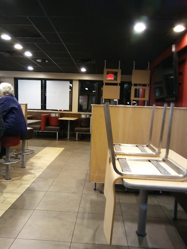 Fast Food Restaurant «Burger King», reviews and photos, 2080 County Rd C West, Roseville, MN 55113, USA