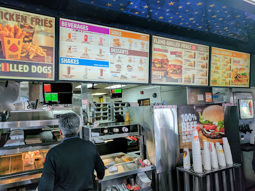 Fast Food Restaurant «Burger King», reviews and photos, 1005 S Stiles St, Linden, NJ 07036, USA