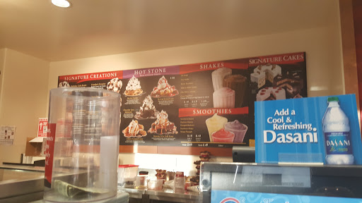 Ice Cream Shop «Cold Stone Creamery», reviews and photos, 13681 N Litchfield Rd, Surprise, AZ 85379, USA
