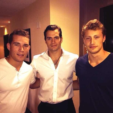 Henry Cavill News: Henry Looking Handsome In Calgary: Lucky Guys!