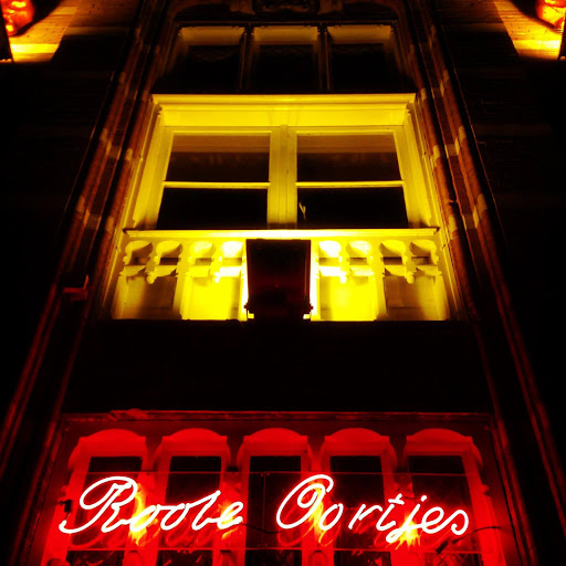 Café Rooie Oortjes logo