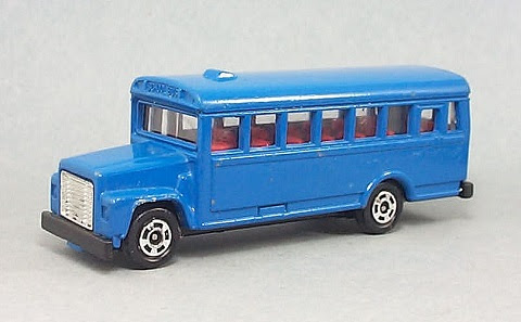 F5-1 Carpenter School Bus Tof05-1carpenterschoolbus-c