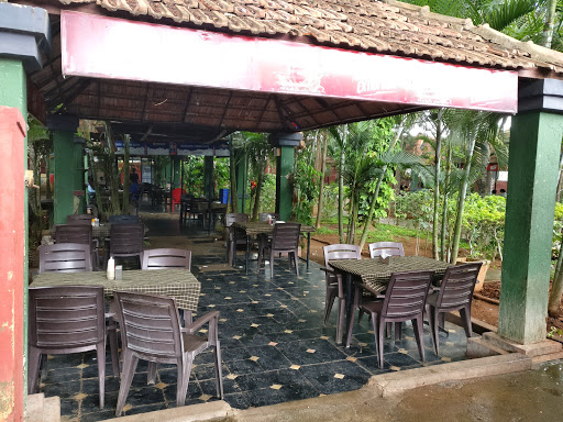 Green Park Resto Bar, Shamanur Road,Next To Sankama The Botique Hotel, SS Layout, Davangere, Karnataka 577005, India, Restaurant, state KA
