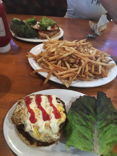 Restaurant «BurgerMonger», reviews and photos, 1656 Bruce B Downs Blvd, Wesley Chapel, FL 33544, USA