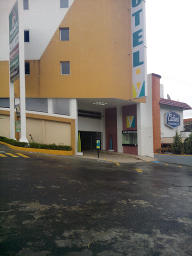 Hotel Yekkan Huauchinango, México 130, El Paraíso, 73176 Huauchinango, Pue., México, Alojamiento en interiores | PUE