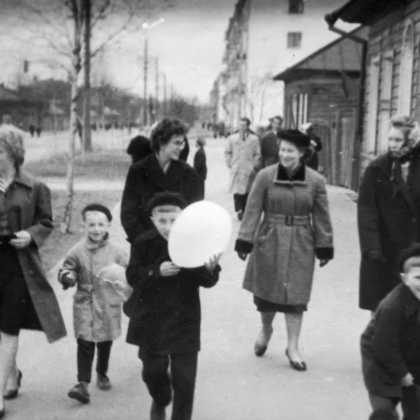ул. Менжинского (ул. Предтеченская) - ул. Герцена. 1 мая 1962 года