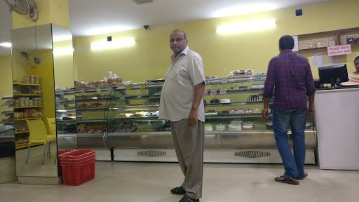 VT Bakery, 3rd Cross Rd, OMBR Layout, Banswadi, Bengaluru, Karnataka 560043, India, Bakery_and_Cake_Shop, state KA