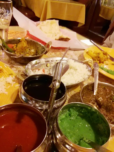 Indian Restaurant «India Palace», reviews and photos, 377 Court St NE, Salem, OR 97301, USA