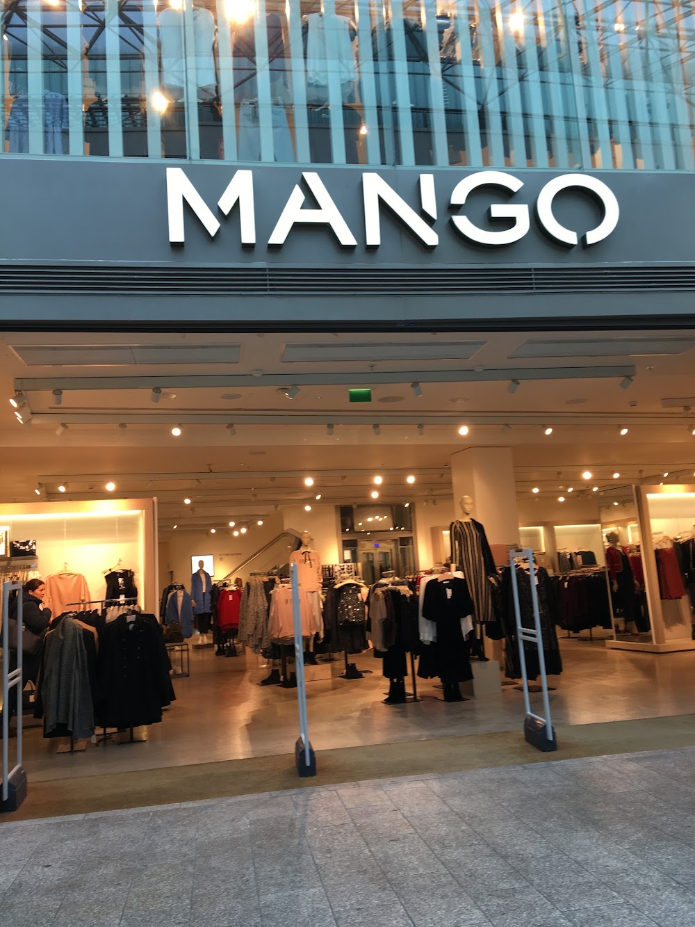 Магазин манго адреса