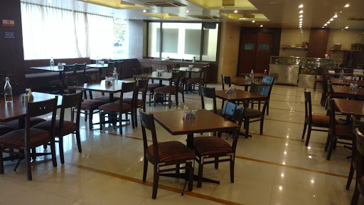 Kamat Maurya Veg Restaurant, At Hotel Great Maratha, Opposite Market Yard, Nishant Colony, Sangli, Maharashtra 416416, India, Vegetarian_Restaurant, state MH