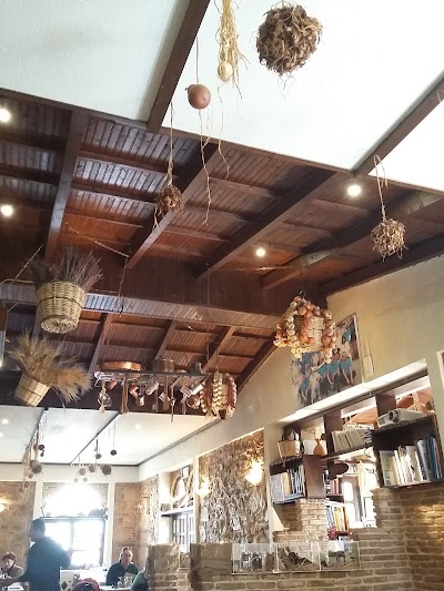Photos of RESTAURANT KRYSTALLIS
