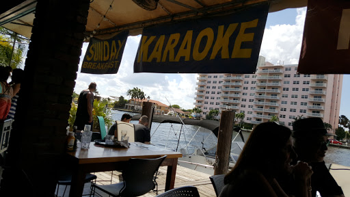 American Restaurant «Flip Flops Dockside Eatery», reviews and photos, 3051 NE 32nd Ave, Fort Lauderdale, FL 33308, USA