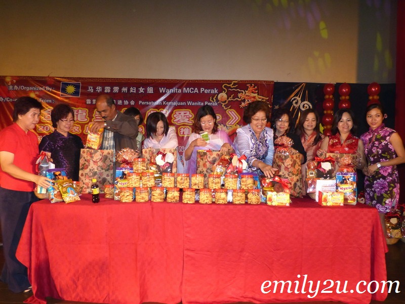 Project Care Love Cookie 2012 CNY Celebration