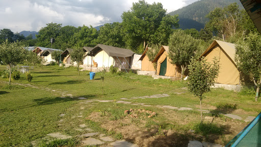 Natures Outpost Camps, Kullu - Naggar - Manali Rd, VPO Larankelo Near Naggar Castle, MDR29, Nathan, Himachal Pradesh 175130, India, Camp, state HP