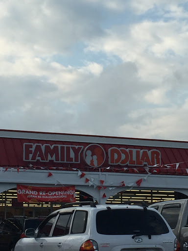 Dollar Store «FAMILY DOLLAR», reviews and photos, 163 Boston Post Rd, West Haven, CT 06516, USA
