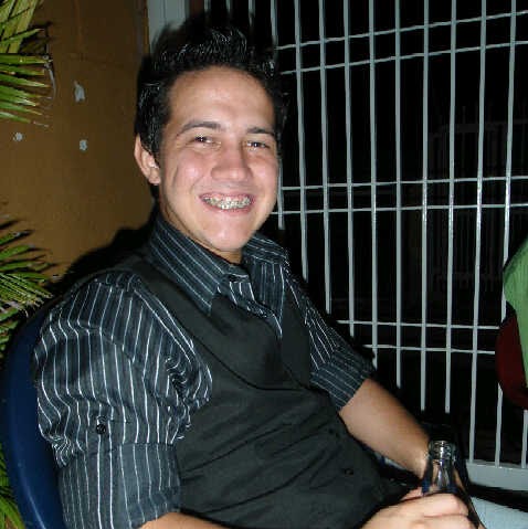 Julio Valbuena Photo 8