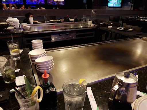 Japanese Restaurant «Amura Japanese Restaurant», reviews and photos, 7786 ⛉ Sand Lake Road, Orlando, FL 32819, USA
