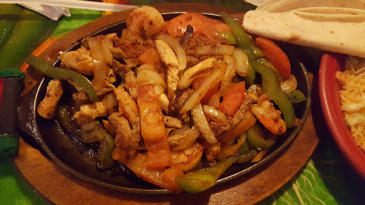 Mexican Restaurant «Hacienda Vieja», reviews and photos, 3035 US-36, Pendleton, IN 46064, USA