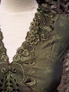 Kebaya Pendek Hijau Kebaya Pendek Hijau