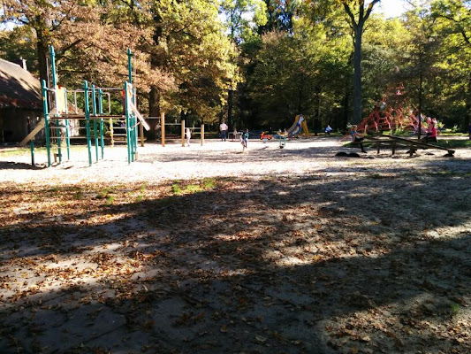 Hirschgarten, Hirschgarten 1, 80639 Munich, Germany