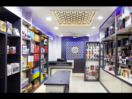 Gadget Den - the computer store, Choudhary chowk, Shrungi Mahavir Marg, Jaripatka, Nagpur, Maharashtra 440014, India, Electronics_Retail_and_Repair_Shop, state MH