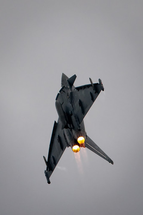 Sion airshow 2011 - Page 3 Typhoon%2525206