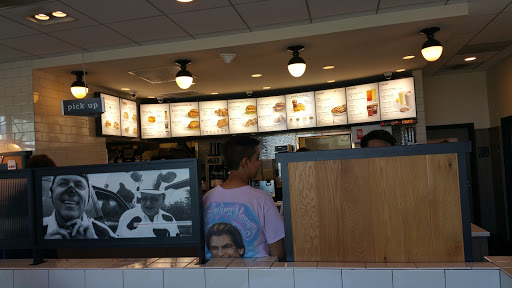 Fast Food Restaurant «Chick-fil-A», reviews and photos, 2480 Jett Ferry Rd, Dunwoody, GA 30338, USA