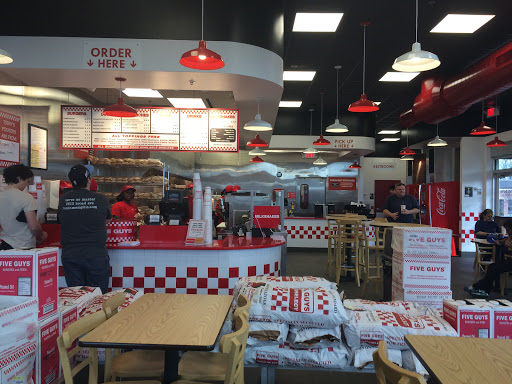 Fast Food Restaurant «Five Guys», reviews and photos, 3592 S Houston Levee Rd, Collierville, TN 38027, USA