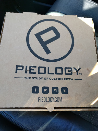 Pizza Restaurant «Pieology Pizzeria», reviews and photos, 2030 Douglas Blvd #30, Roseville, CA 95661, USA