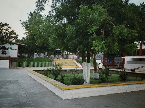 Escuela Secundaria Tecnica Nº 1, Boulevard Lola Beltrán, s/n, Colonia Infonavit Humaya, 80059 Culiacán Rosales, Sin., México, Escuela técnica | SIN