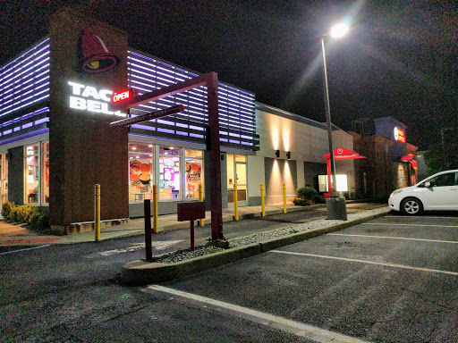 Mexican Restaurant «Taco Bell», reviews and photos, 2704 US-22, Union, NJ 07083, USA