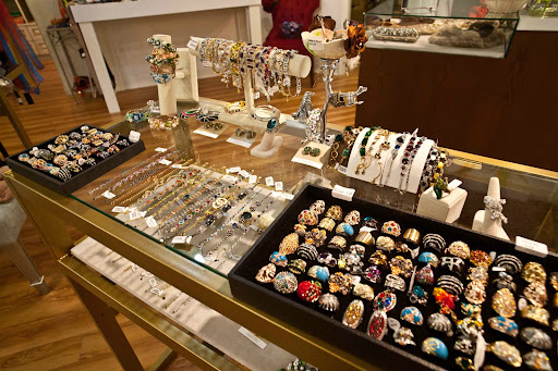 NAME.S Accessories