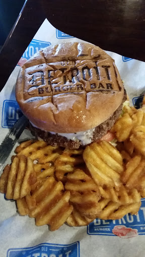 Hamburger Restaurant «Old Detroit Burger Bar», reviews and photos, 32350 W 8 Mile Rd, Farmington Hills, MI 48336, USA