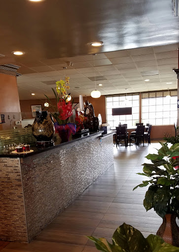 Asian Restaurant «Blue Basil Asian Cuisine», reviews and photos, 819 W Carson St, Torrance, CA 90502, USA