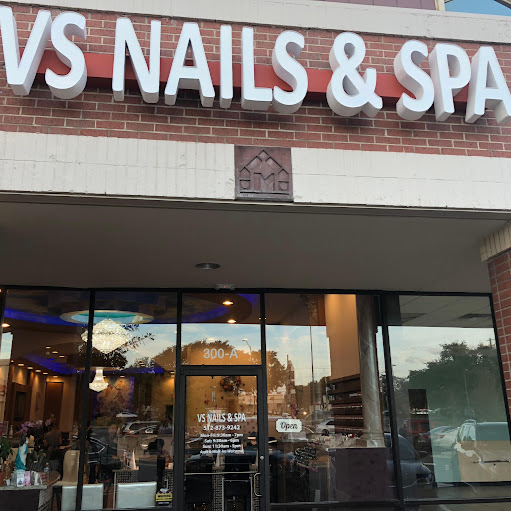 VS Nails & Spa logo